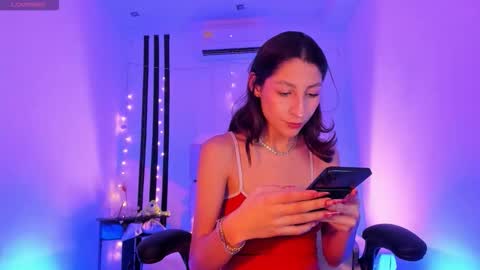 i am Jessi  I love animals and drawing I hope to get along with everyone. XOXO online show from February 2026 09:44:02 PM