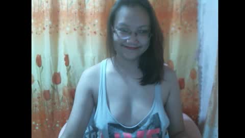 Snapshot of gorgeousmama chatting on September 2025 01:33:02 PM gorgeousmama online show from September 2025 01:33:02 PM