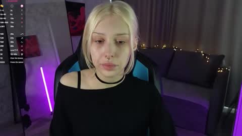 Violeta online show from October 2025 08:49:01 AM