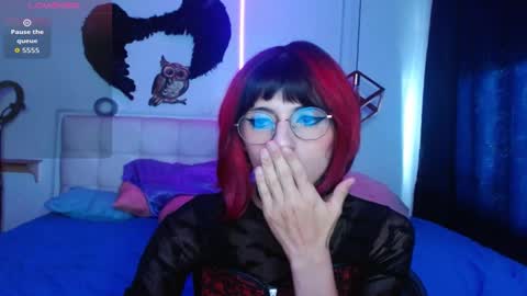 Snapshot of goth_minerva chatting on September 2025 01:59:02 PM goth_minerva online show from September 2025 01:59:02 PM