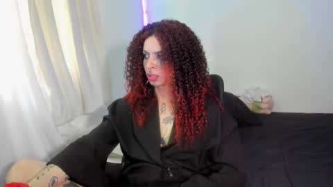 Snapshot of goth_ru chatting on January 2025 08:30:01 PM Russ online show from January 2025 08:30:01 PM