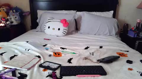 gothbaby305 online show from September 2025 11:59:01 AM