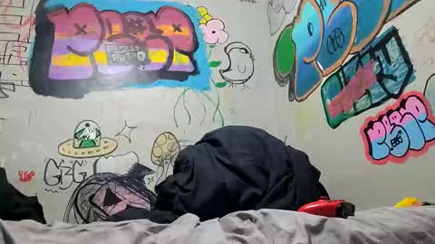 Snapshot of gothboityplz chatting on November 2025 08:35:01 AM gothboityplz online show from November 2025 08:35:01 AM