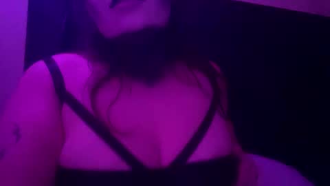 Snapshot of gothgirlnora chatting on October 2025 03:39:02 AM gothgirlnora online show from October 2025 03:39:02 AM