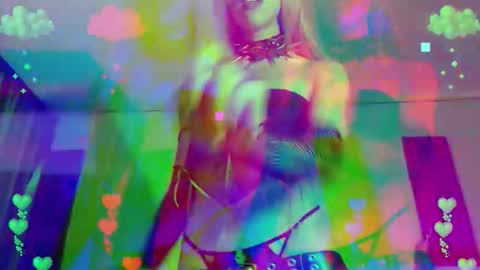        online show from October 2025 04:33:01 AM