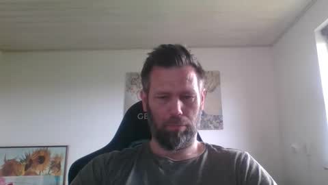 Snapshot of gottalop chatting on May 2026 11:19:01 AM gottalop online show from May 2026 11:19:01 AM