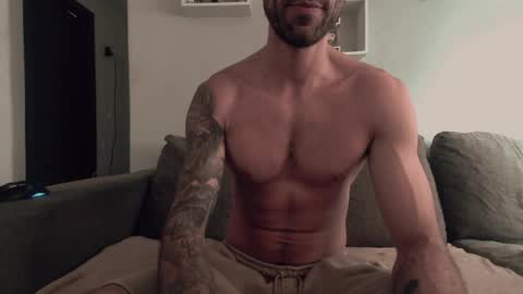 gottalovelatinas online show from April 2026 05:37:01 PM