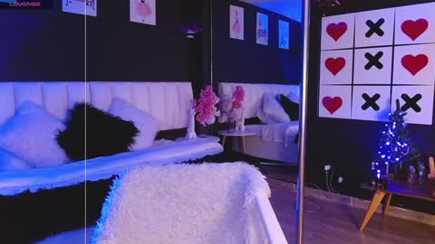 Meredith Alessandra online show from December 2024 04:42:02 AM