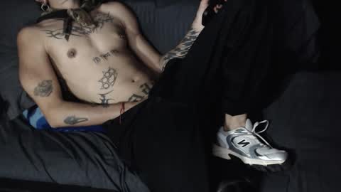 Manolo  modelo independiente online show from March 2026 05:18:01 AM