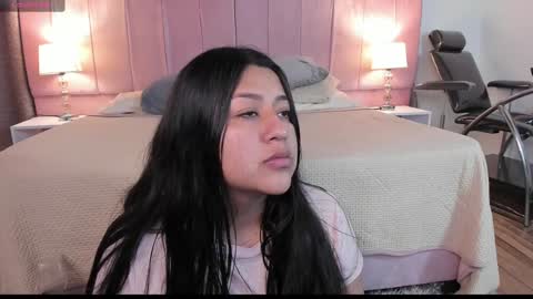 Snapshot of grace77_ chatting on January 2025 11:45:02 AM Grace online show from January 2025 11:45:02 AM