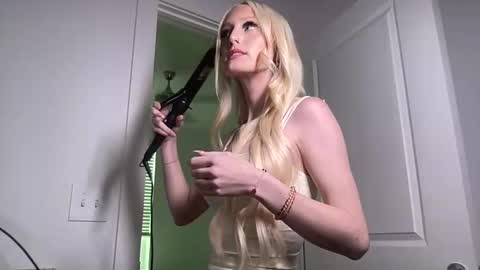 grace bailey online show from April 2026 09:59:02 PM