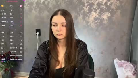 Snapshot of gracebrownnn chatting on July 2026 01:58:33 AM Grace Brown online show from July 2026 01:58:33 AM