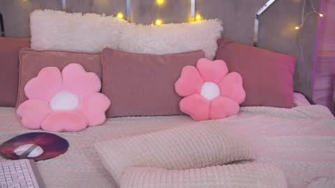 gracedaviess online show from April 2026 03:04:02 PM