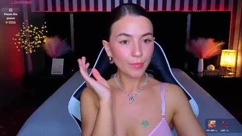 Snapshot of gracefulmichelle chatting on June 2026 07:14:02 PM gracefulmichelle online show from June 2026 07:14:02 PM