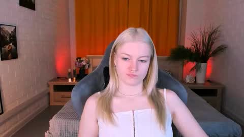 Grace Glamour online show from September 2025 05:09:02 AM