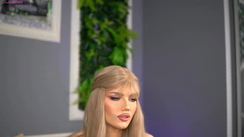 Grace online show from February 2025 06:55:01 PM