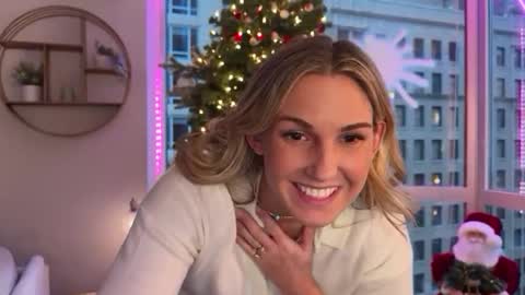 Gracie Mae online show from January 2025 10:02:01 PM