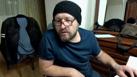 Anthony online show from March 2025 06:22:02 PM