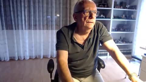 grandpach online show from October 2025 11:53:01 AM