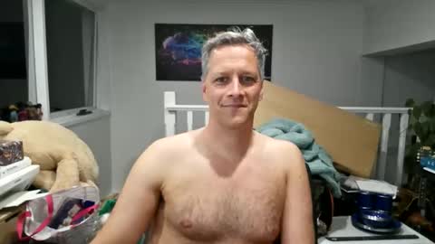 Snapshot of grattitude chatting on October 2025 12:06:02 PM grattitude online show from October 2025 12:06:02 PM