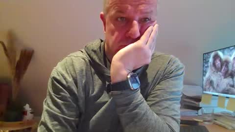 grau197077 online show from February 2026 08:52:02 AM