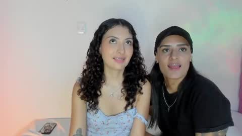 Snapshot of grave_duo chatting on July 2026 04:21:02 AM GRAVE DUO online show from July 2026 04:21:02 AM