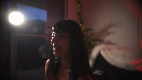 Snapshot of grayce__blossoms chatting on November 2025 10:54:02 PM Grayce online show from November 2025 10:54:02 PM