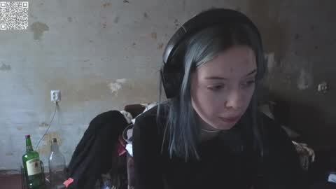 Snapshot of graylovescookies chatting on February 2025 02:31:02 PM graylovescookies online show from February 2025 02:31:02 PM