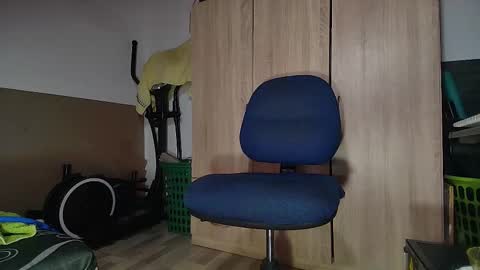 grayrosty online show from October 2025 01:46:02 PM