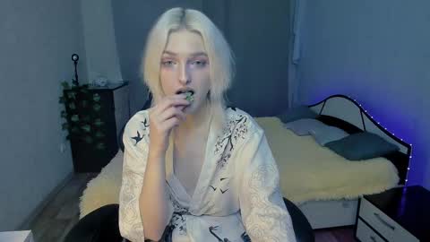 Lilith online show from February 2025 12:36:02 PM