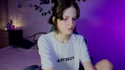 Lilith online show from September 2025 03:27:02 PM