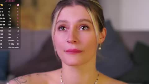 Kelly online show from April 2026 02:24:01 PM