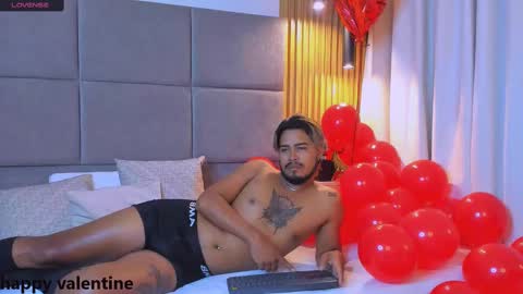 Gregori online show from February 2025 01:29:01 PM