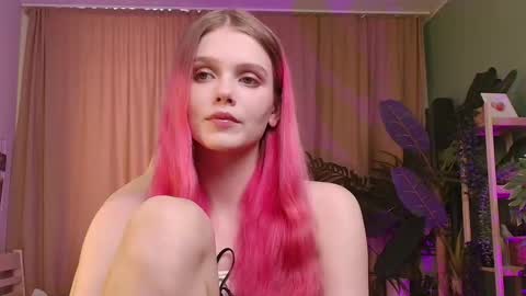 gretchen_mol online show from February 2026 07:34:02 AM