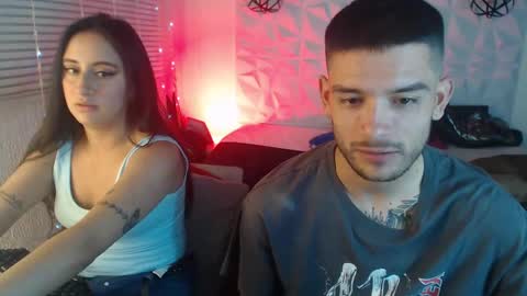 Snapshot of gretta_n_dannie chatting on December 2024 06:37:02 AM Gretta n dannie online show from December 2024 06:37:02 AM