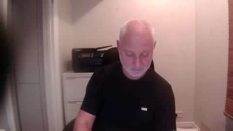 Snapshot of greyfox_6000 chatting on December 2024 07:39:02 PM greyfox_6000 online show from December 2024 07:39:02 PM
