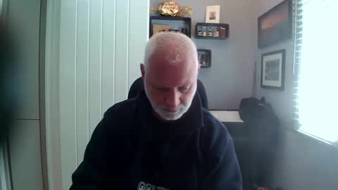 greyfox_6000 online show from May 2026 01:41:01 PM