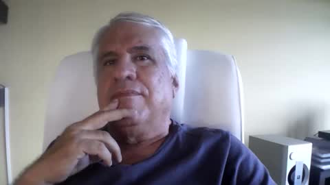 grisa01 online show from November 2025 07:58:01 PM