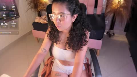    online show from November 2025 08:52:01 PM