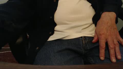 griz01 online show from September 2025 03:47:02 PM