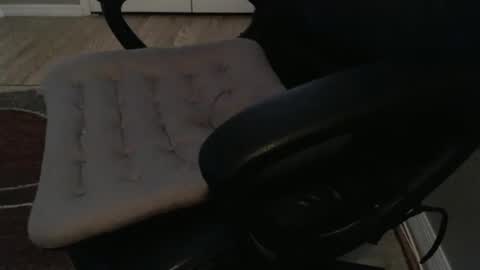 griz01 online show from March 2026 04:46:02 PM