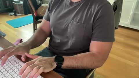 Snapshot of grnin9 chatting on October 2025 05:15:02 PM grnin9 online show from October 2025 05:15:02 PM