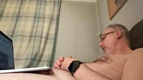 grossebite4444 online show from June 2026 11:57:02 PM