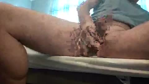 grossebite4444 online show from June 2026 09:01:01 AM