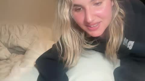 Snapshot of grrlgod chatting on March 2025 05:20:01 AM grrlgod online show from March 2025 05:20:01 AM