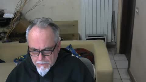 Snapshot of grz65 chatting on February 2026 07:09:01 PM GRIZZLY65 online show from February 2026 07:09:01 PM