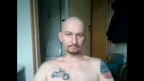 Snapshot of grzegorz40 chatting on March 2025 03:48:01 PM grzegorz40 online show from March 2025 03:48:01 PM