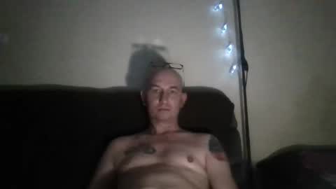 Snapshot of grzegorz40 chatting on October 2025 07:04:02 PM grzegorz40 online show from October 2025 07:04:02 PM