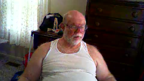Snapshot of gtnolder60 chatting on June 2026 01:32:02 PM Gary online show from June 2026 01:32:02 PM