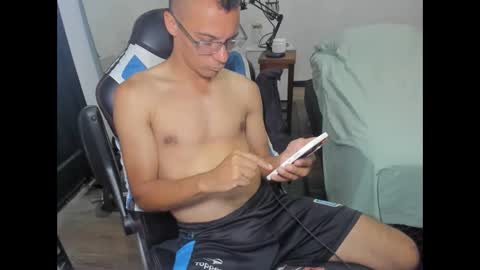 Snapshot of guachin_new chatting on January 2025 06:19:02 AM guachin_new online show from January 2025 06:19:02 AM